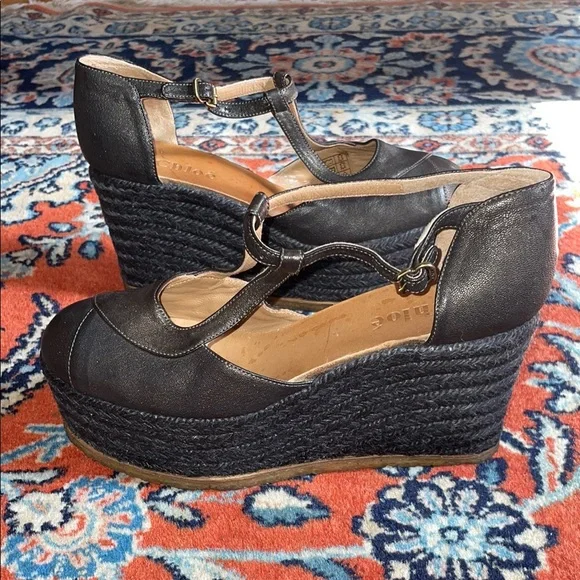 Chloe Black Platform Shoes - Picture 4 of 10